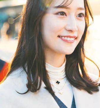遇见你的AlhambraAG真人平台奋斗中的女性(图4)