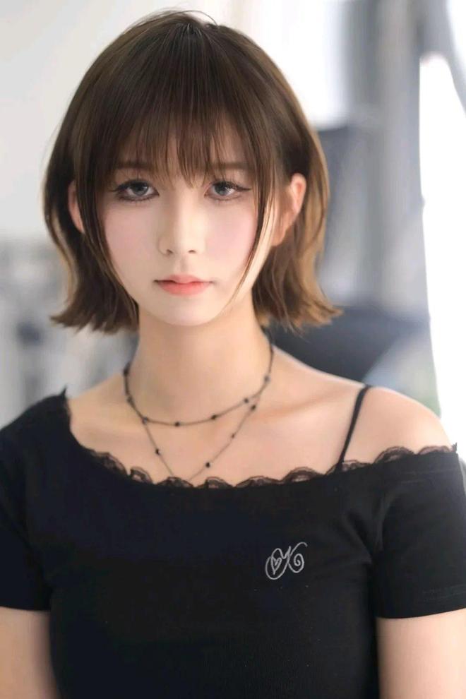 波短发“反杀”让你美到开挂AG真人网长发封印颜值？这(图9)