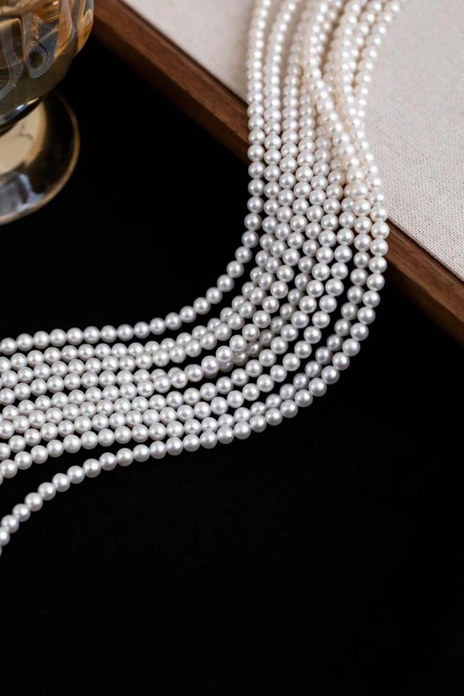 款式超美的！不挑人显贵提气质仅需39元起AG真人平台app珍珠系列来啦！20个(图16)