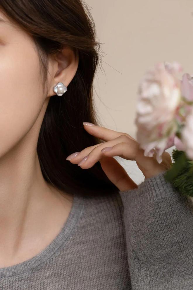 款式超美的！不挑人显贵提气质仅需39元起AG真人平台app珍珠系列来啦！20个(图19)